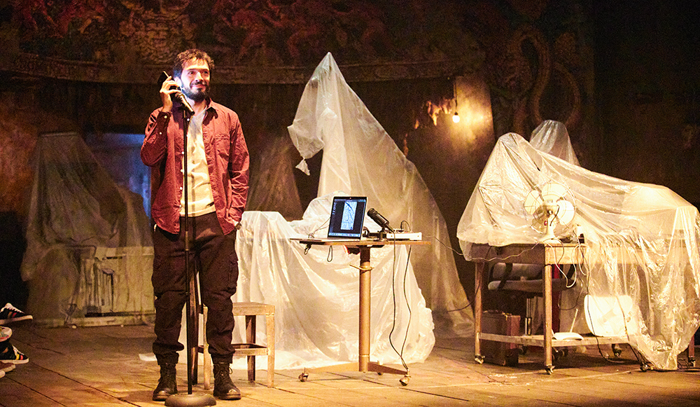 Regresa el terror de “La Mano Peluda” con una experiencia teatral inmersiva