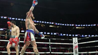 Jake Paul vence a Julio César Chávez por decisión unánime