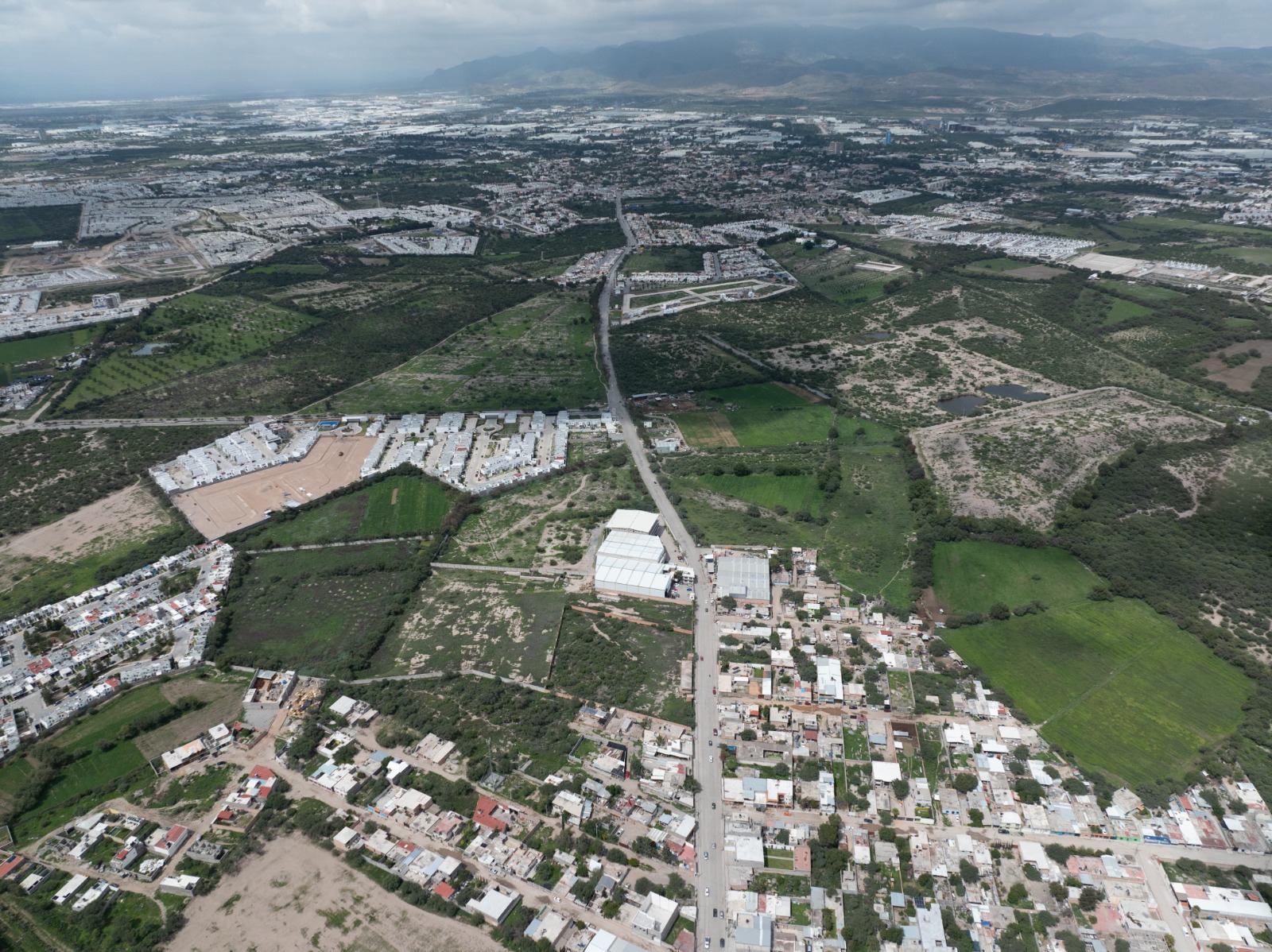 Inicia Gallardo nueva vía alterna a la Carretera 57
